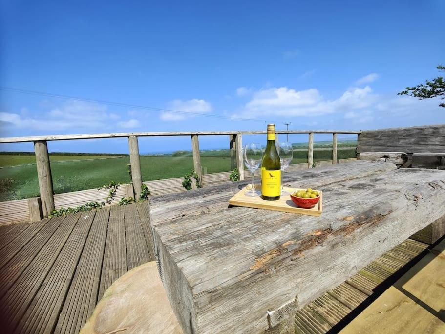 Little Swelle Cabin With Awesome Sea Views Poundstock Buitenkant foto